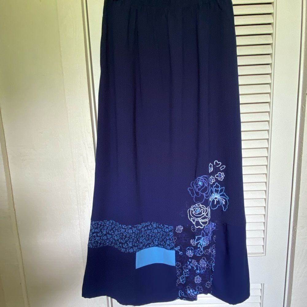 Vintage Koret navy blue‎ embroidered long skirt